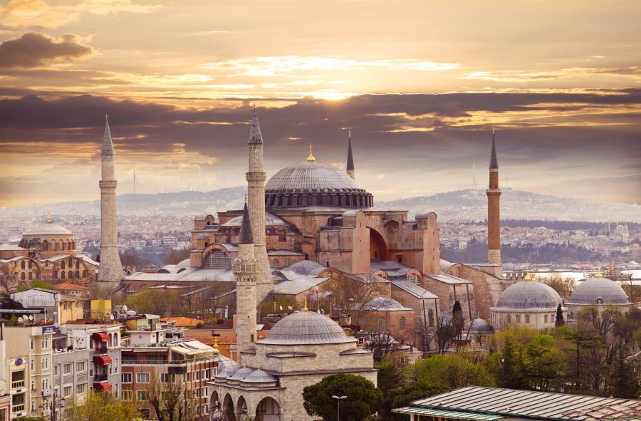 Do Istanbulu s nejlepší evropskou aerolinkou za 3090 Kč. Odlet z Prahy a Vídně